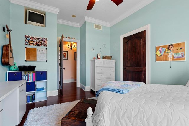 N8418 NORTH SHORE ROAD, Menasha, WI 54952