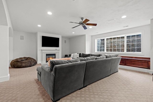 N8418 NORTH SHORE ROAD, Menasha, WI 54952