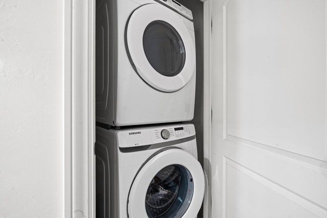 N8418 NORTH SHORE ROAD, Menasha, WI 54952