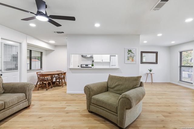 10911 Putman Farm, San Antonio, TX 78230