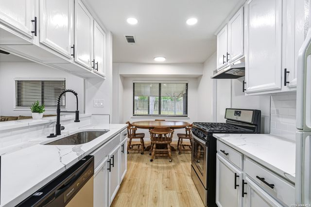 10911 Putman Farm, San Antonio, TX 78230