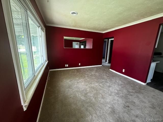26367 Ridgemont Street, Roseville, MI 48066