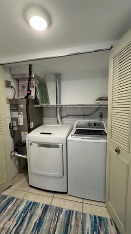 405 Bennington Ln 405, Lake Worth, FL 33467