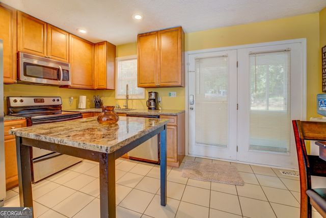 129 Old Kersey Road, Jackson, GA 30233