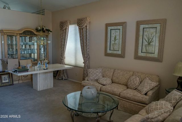 3251 W ROSS Drive, Chandler, AZ 85226