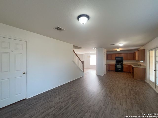 6903 Cutting Creek, San Antonio, TX 78244