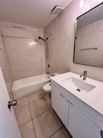 3281 E Golf Blvd 4, Pompano Beach, FL 33064