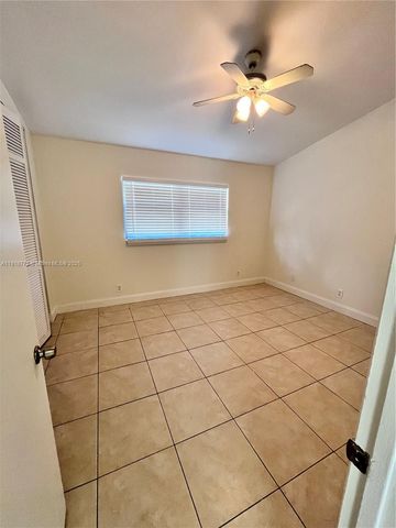 3281 E Golf Blvd 4, Pompano Beach, FL 33064