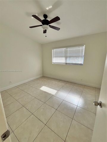 3281 E Golf Blvd 4, Pompano Beach, FL 33064