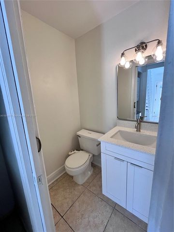 3281 E Golf Blvd 4, Pompano Beach, FL 33064