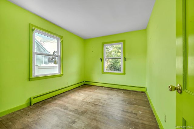54 Garfield Place, East Northport, NY 11731