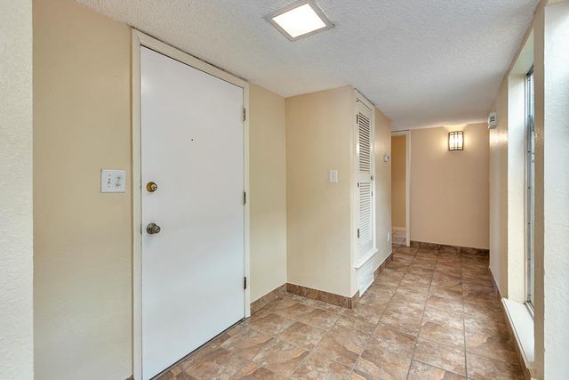301 Los Nietos Court, El Paso, TX 79932