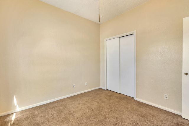 301 Los Nietos Court, El Paso, TX 79932