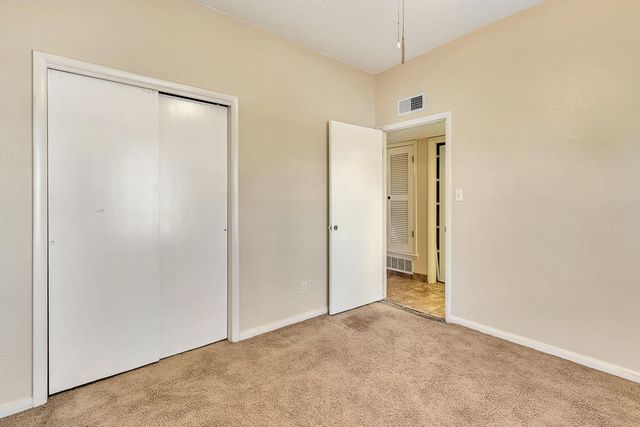 301 Los Nietos Court, El Paso, TX 79932