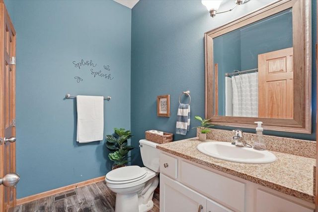 215 Olson Avenue, Belleville, WI 53508