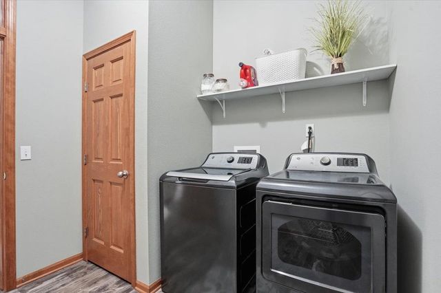 215 Olson Avenue, Belleville, WI 53508