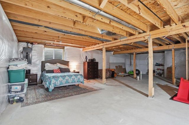215 Olson Avenue, Belleville, WI 53508