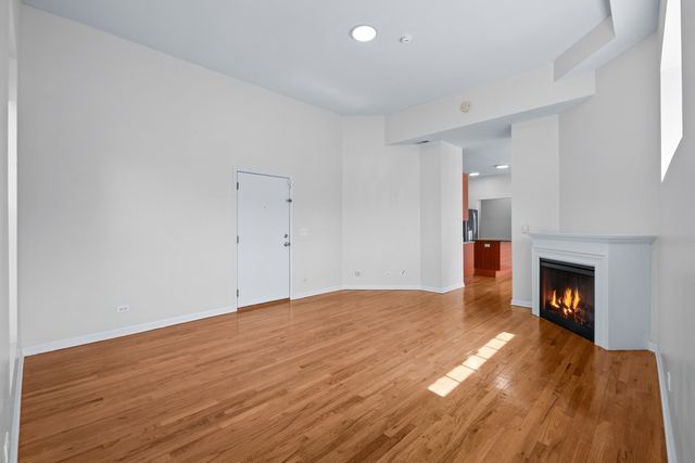 4545 S Drexel Boulevard 1B, Chicago, IL 60653