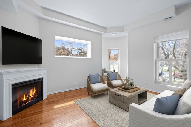 4545 S Drexel Boulevard 1B, Chicago, IL 60653