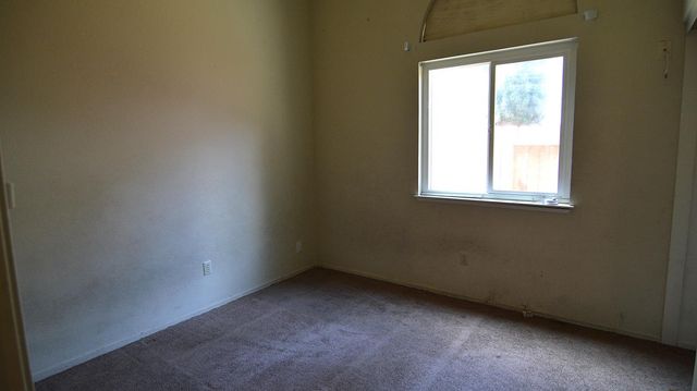 5320 Applehurst Way, Elk Grove, CA 95758
