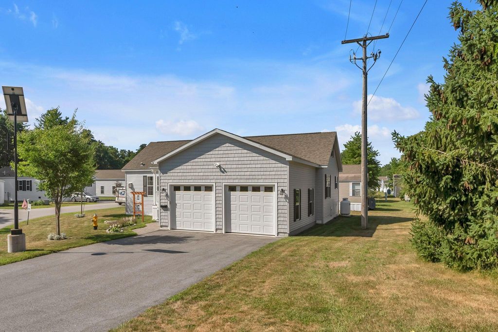 202 Emerald Drive, Scarborough, ME 04106 — photo 3