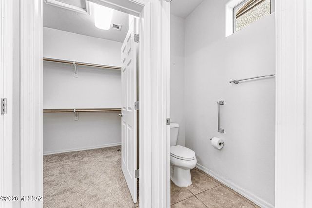 649 W Knotwood Street, Green Valley, AZ 85614