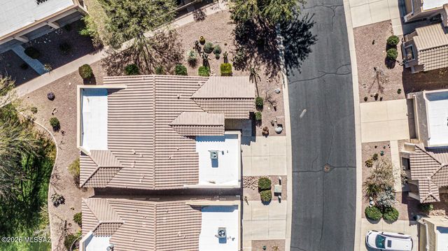 649 W Knotwood Street, Green Valley, AZ 85614