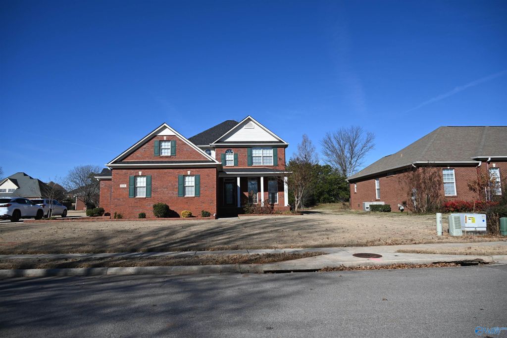 316 Broadway Lane, Madison, AL 35757