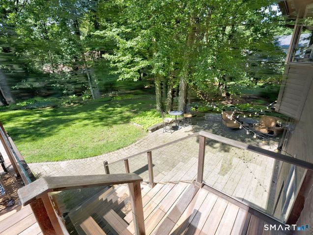 25 Country Lane, Glastonbury, CT 06073