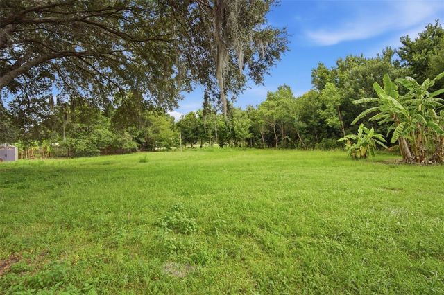 6611 W KNIGHTS GRIFFIN ROAD, Plant City, FL 33565