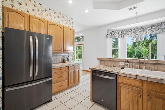 6611 W KNIGHTS GRIFFIN ROAD, Plant City, FL 33565