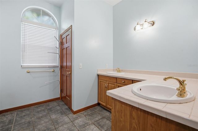 6611 W KNIGHTS GRIFFIN ROAD, Plant City, FL 33565
