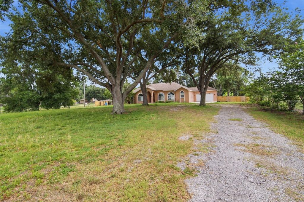 6611 W KNIGHTS GRIFFIN ROAD, Plant City, FL 33565