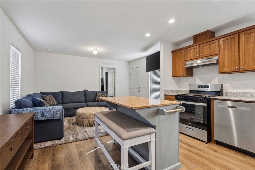 2099 James Court 64, Thousand Oaks, CA 91362 — photo 3
