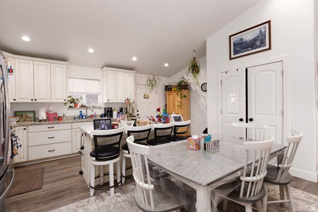 497 N 200 W, Moroni, UT 84646