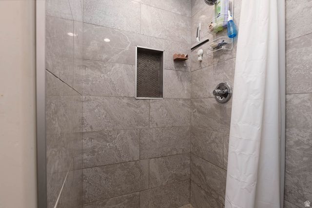 497 N 200 W, Moroni, UT 84646