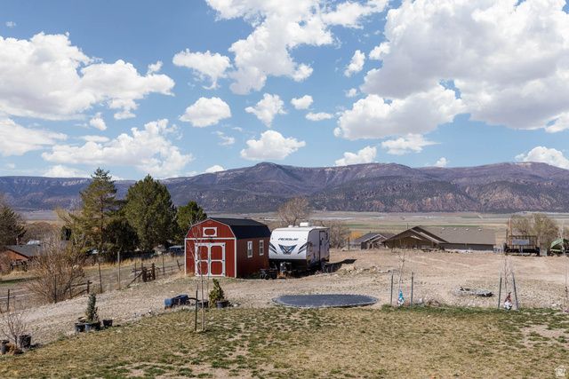 497 N 200 W, Moroni, UT 84646