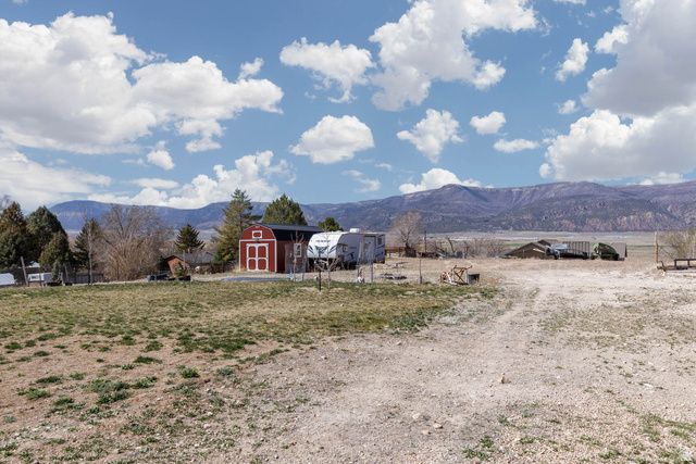 497 N 200 W, Moroni, UT 84646