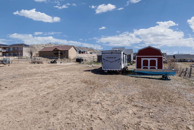 497 N 200 W, Moroni, UT 84646