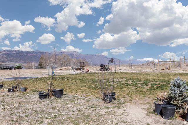 497 N 200 W, Moroni, UT 84646