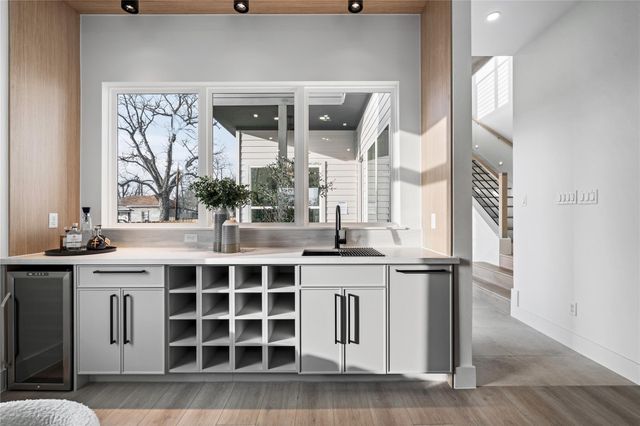 312 E 35th Street, Houston, TX 77018