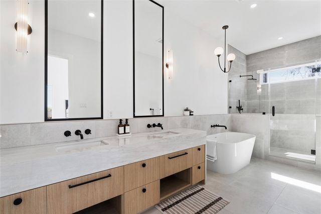 312 E 35th Street, Houston, TX 77018