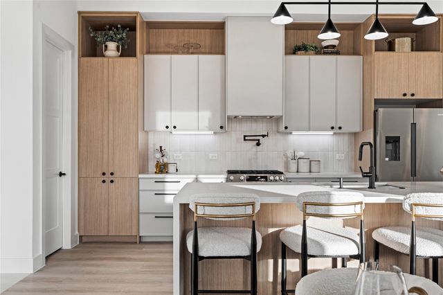 312 E 35th Street, Houston, TX 77018