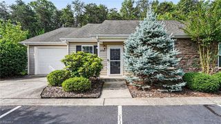 2981 Hyde Place Circle, Winston-salem, NC 27103