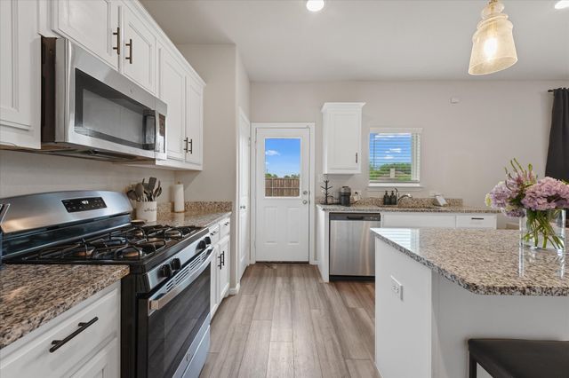 1128 Catalan Trail, Mesquite, TX 75149