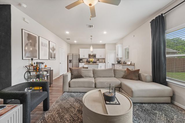 1128 Catalan Trail, Mesquite, TX 75149