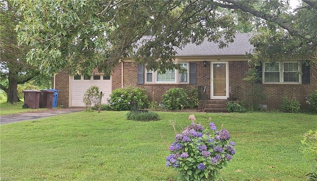 2423 Herring Ditch RD, Chesapeake, VA 23323