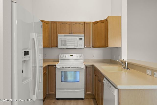 121 Portside Avenue 203, Cape Canaveral, FL 32920