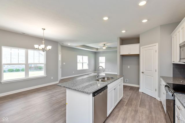 2327 Saddle Drive, Shelbyville, IN 46176