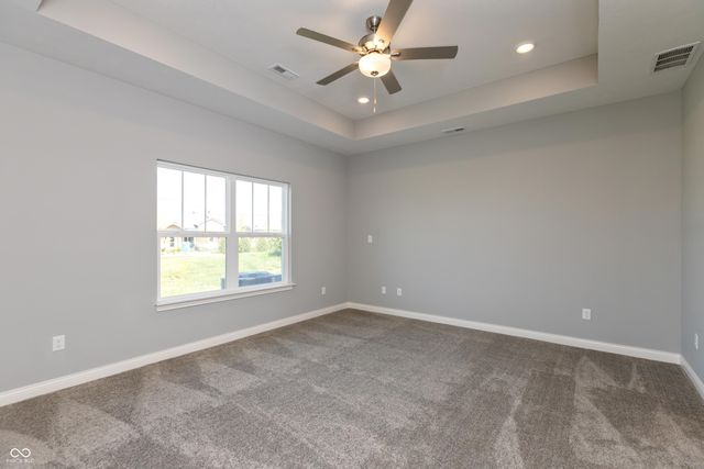 2327 Saddle Drive, Shelbyville, IN 46176